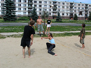 Zdenka odrazila loptu a Robo pozer� �i to bude �iara..