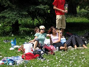 R�chla smr� mala ve�a priaznivcov aj medzi div�kmi.